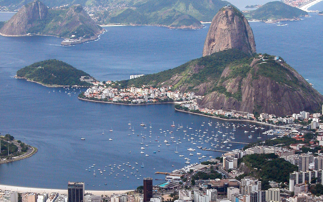 Botafogo Bay with the Sugarloaf